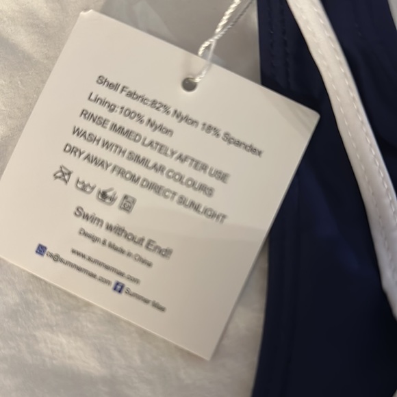 17 Basic’s HELLO SUMMER Tankini Top. SZ LRG Navy and white stripe w/cups NWT - Picture 3 of 7